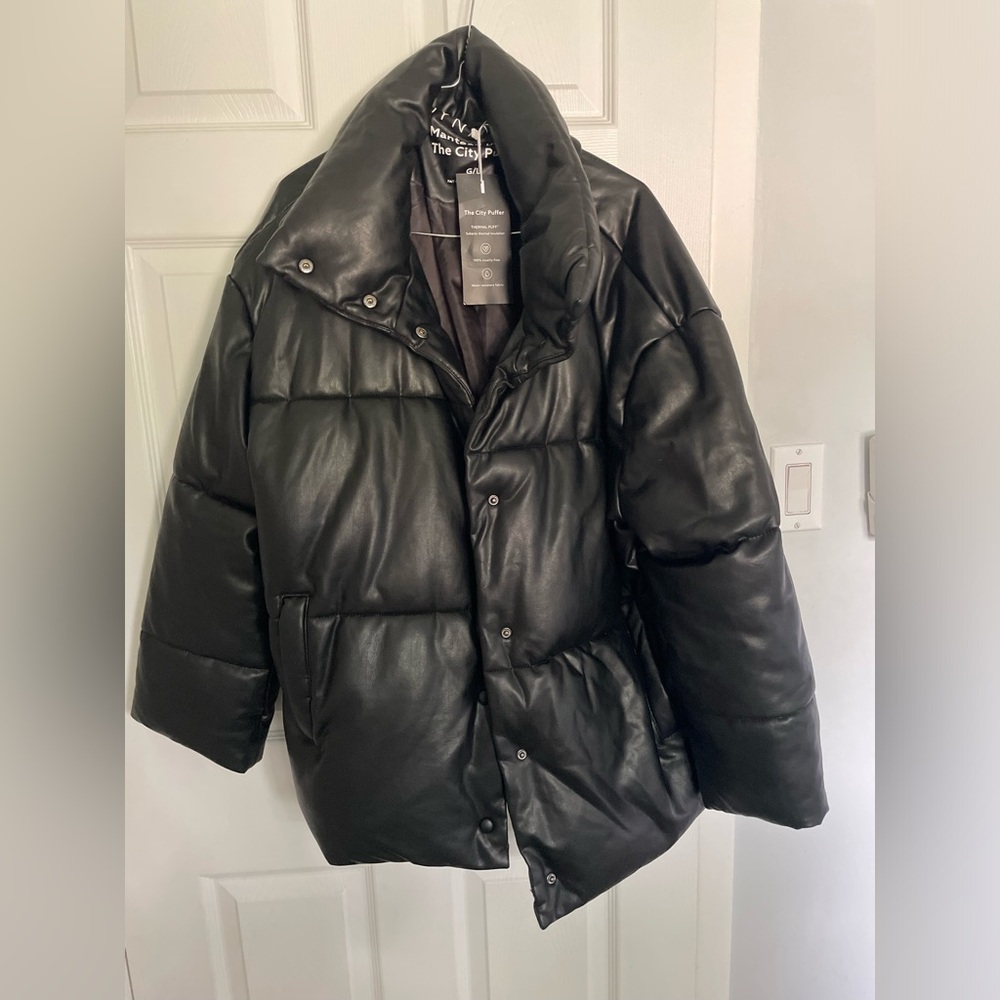 NWT Dynamite City Puffer (Size Large- Fits Large-Extra Large)